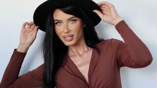 Ekaterina Kirova live free chat girl cam model preview